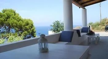 Salinarelais Rooms&Suite Malfa  Malfa (Salina)