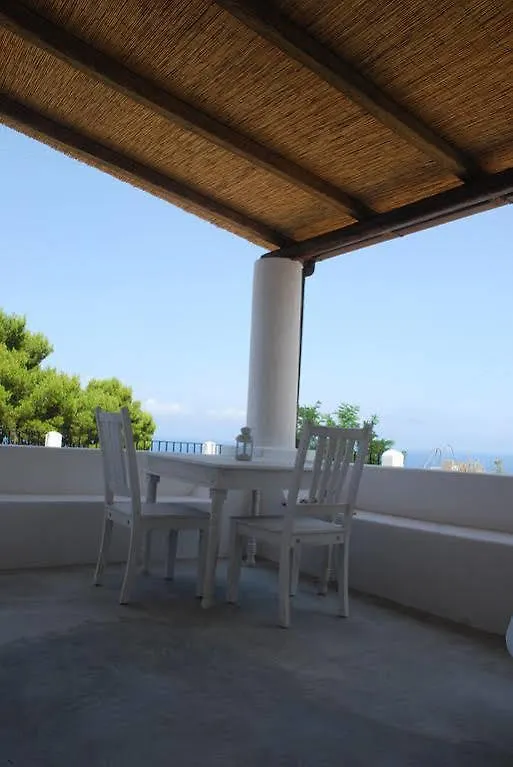 Salinarelais Rooms&Suite Malfa  0*, Malfa (Salina)