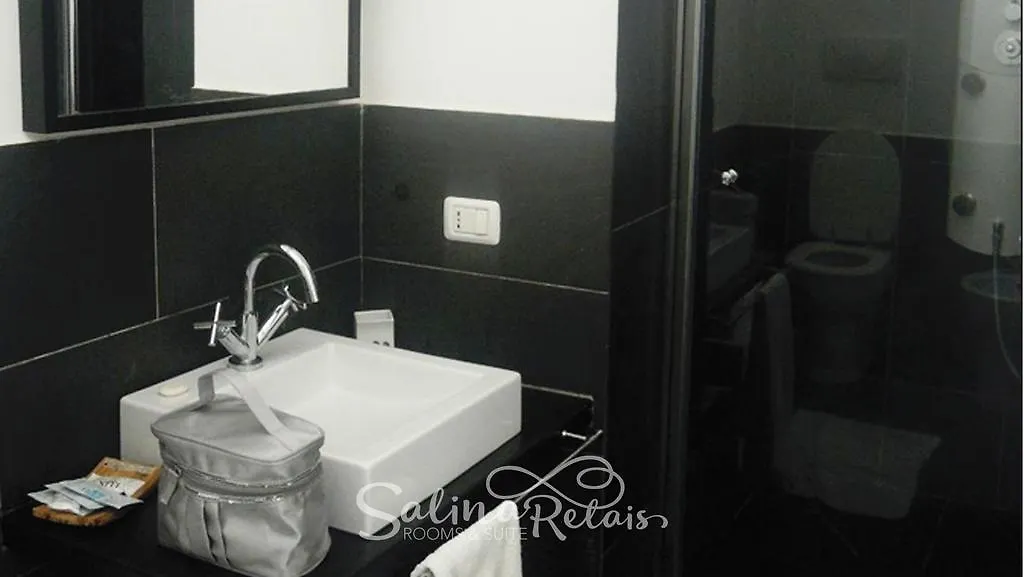 Salinarelais Rooms&Suite Malfa  Italy